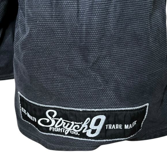 Strych 9 Hemlock Gi Jiu Jitsu Athletic Wear Charcoal Black Men’s Fighter Robe - Picture 5 of 10